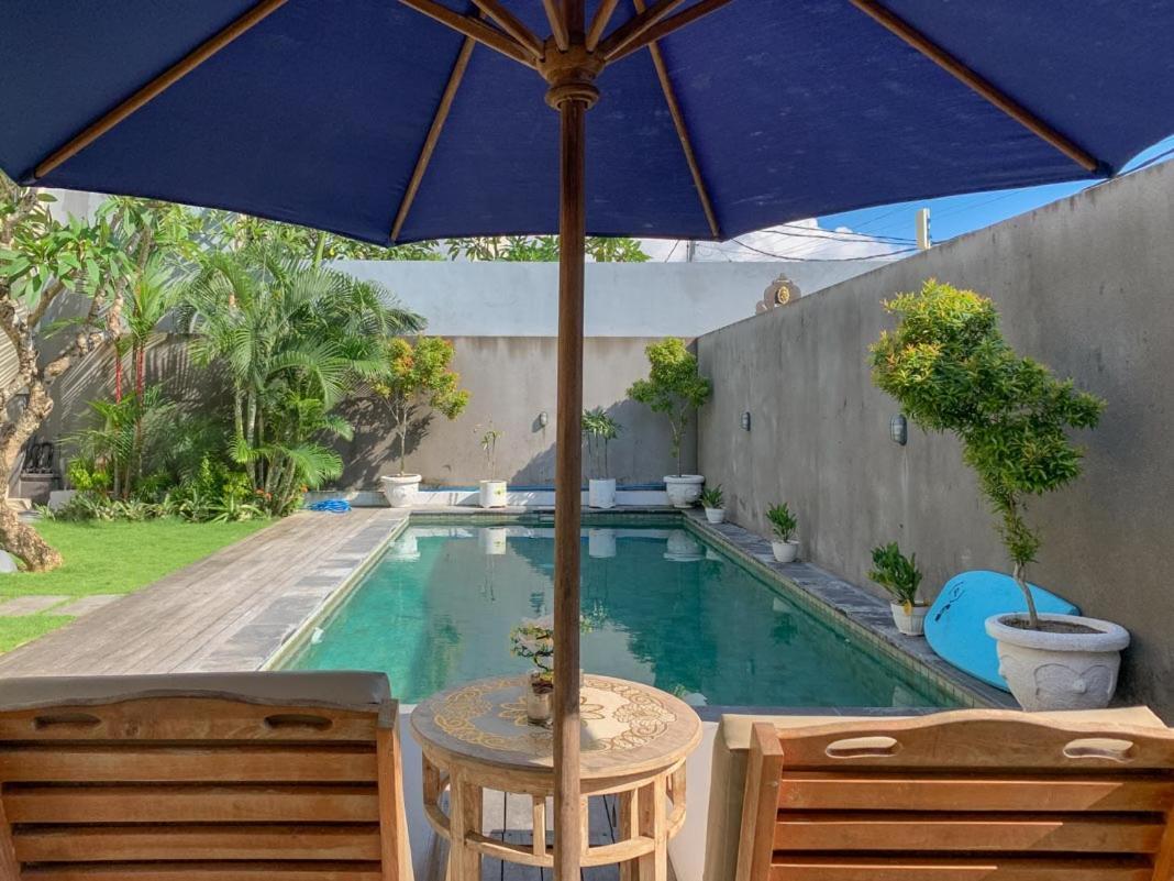 Lotus Bali Guest House ชังกู ภายนอก รูปภาพ