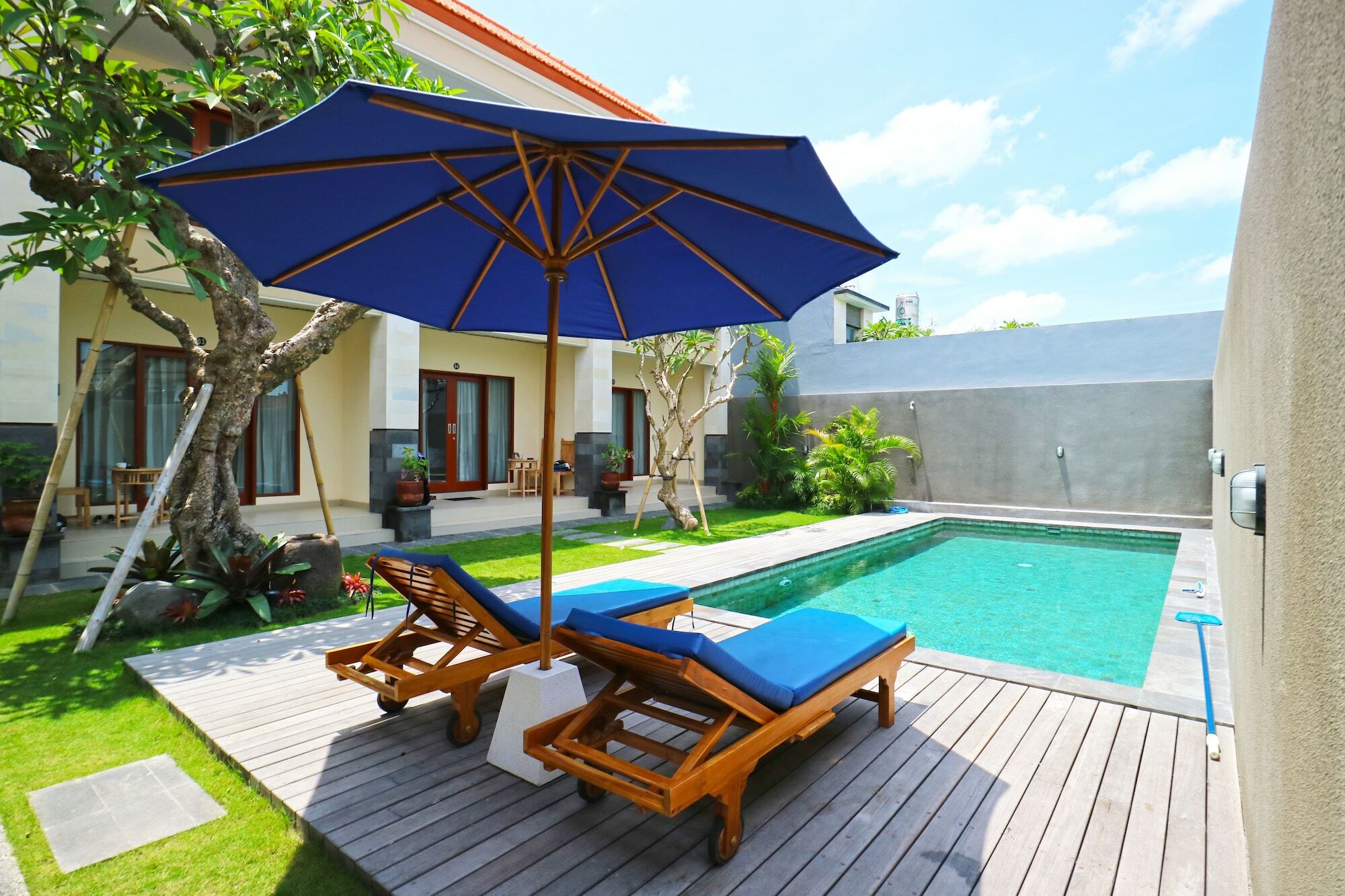 Lotus Bali Guest House ชังกู ภายนอก รูปภาพ